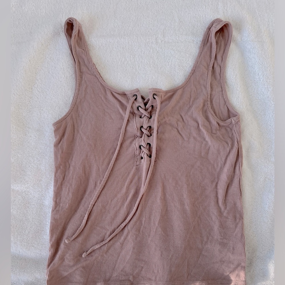American eagle ribbed mauve tank top, with tie, size medium